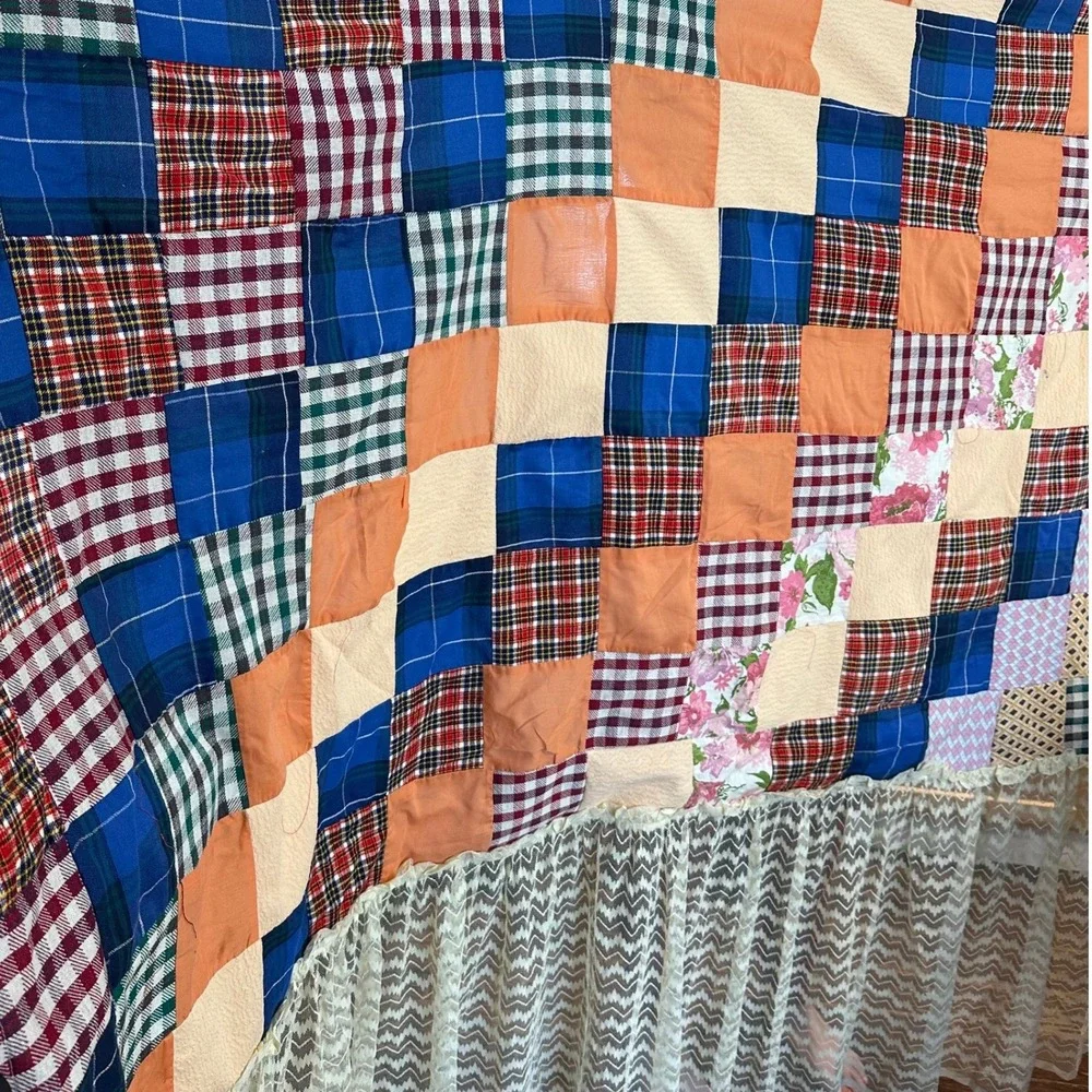 VTG Handmade Patchwork Quilt 42x86 Plaid Floral Fabric Lace Embroidery Cottage‎